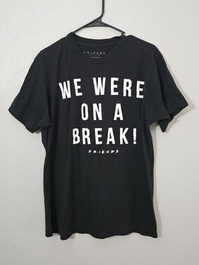 FRIENDS "We Were On A Break" Black Graphic Tee Unisex Large